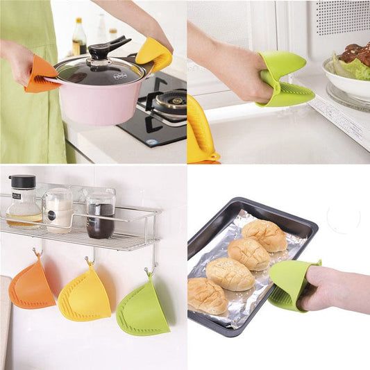 Silicone oven gloves